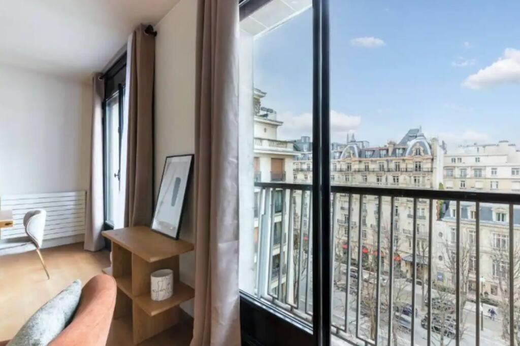 Avenue Montaigne Luxury Apartment 2Br 4P Paris Eksteriør billede